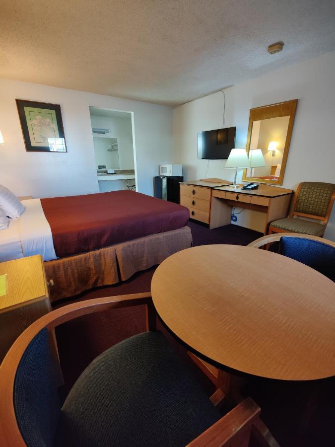 Motel 8 Віллкокс Екстер'єр фото